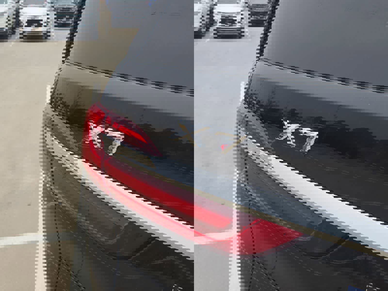 Used 2019 BMW X7 xDrive40i w/ Premium Package image 11