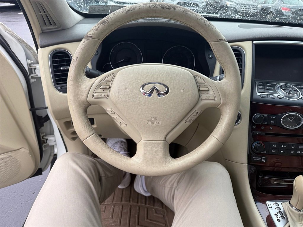 Used 2014 INFINITI QX50 Journey w/ Premium Package image 14