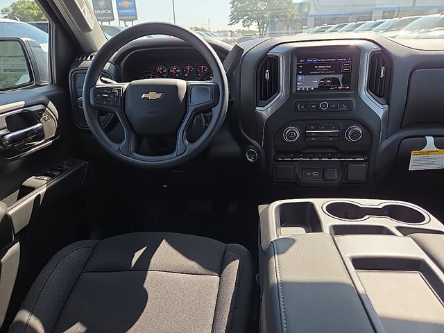 New 2026 Chevrolet Silverado 1500 Custom RWD image 9