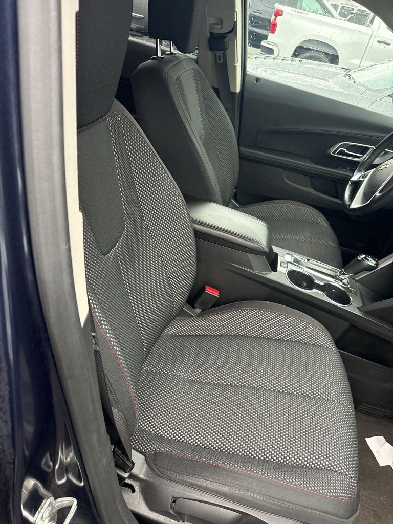 Used 2016 Chevrolet Equinox LT w/ Convenience Package image 13