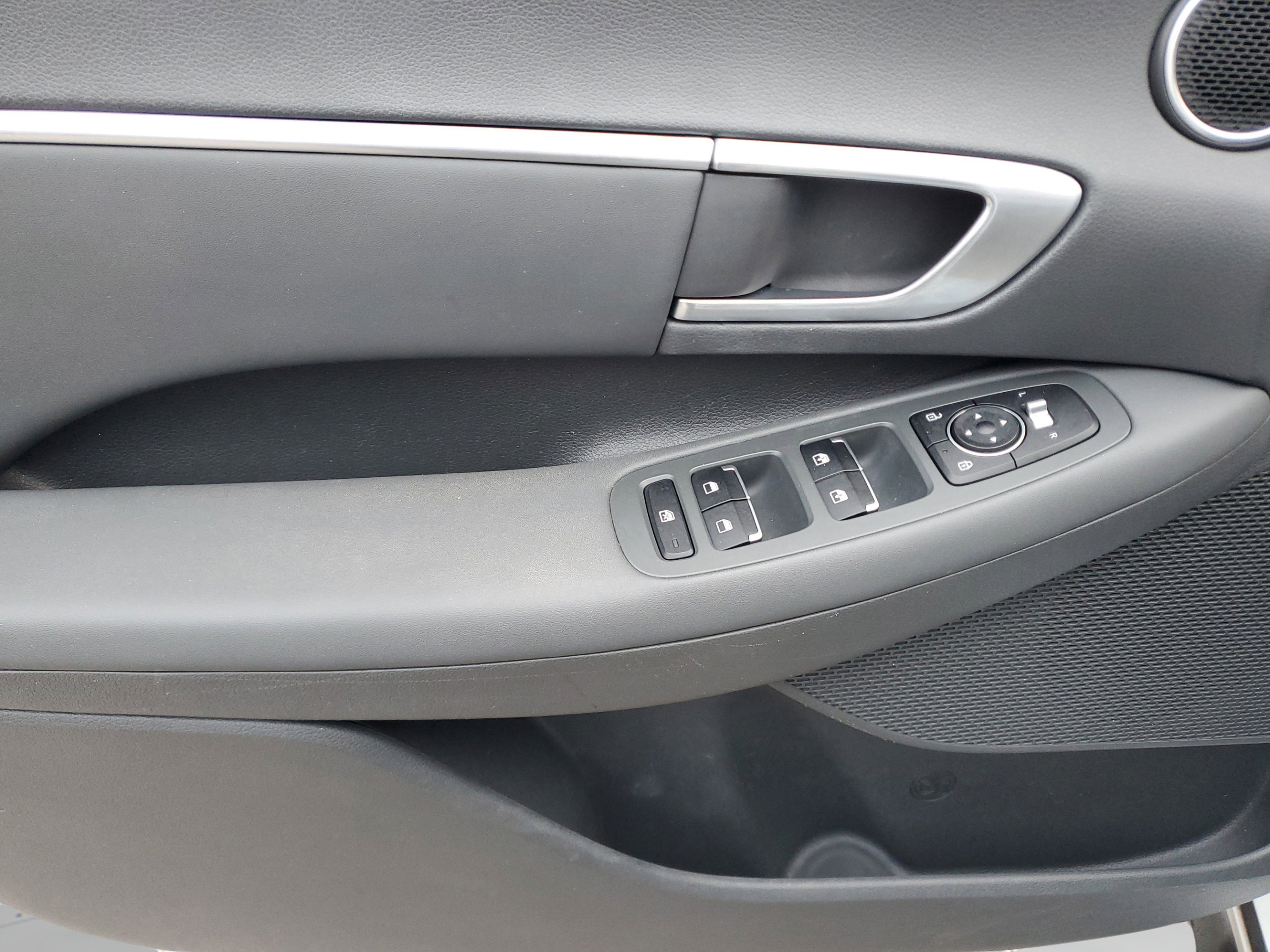 Used 2021 Hyundai Sonata SEL Plus FWD image 18
