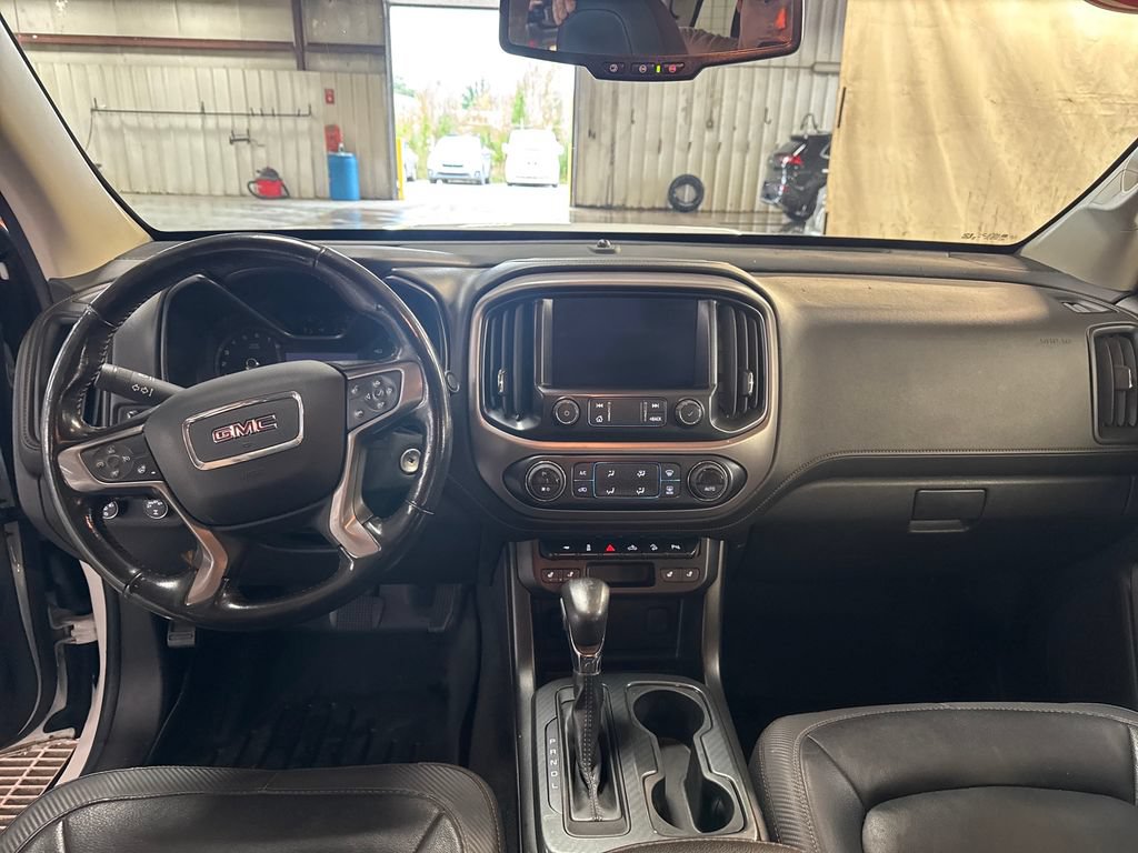 Used 2022 GMC Canyon AT4 w/ Trailering Package AWD/4WD image 18