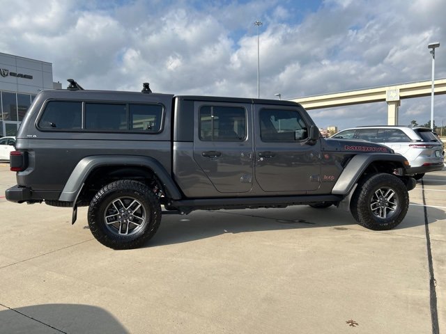 Used 2024 Jeep Gladiator Mojave w/ Convenience Group image 11