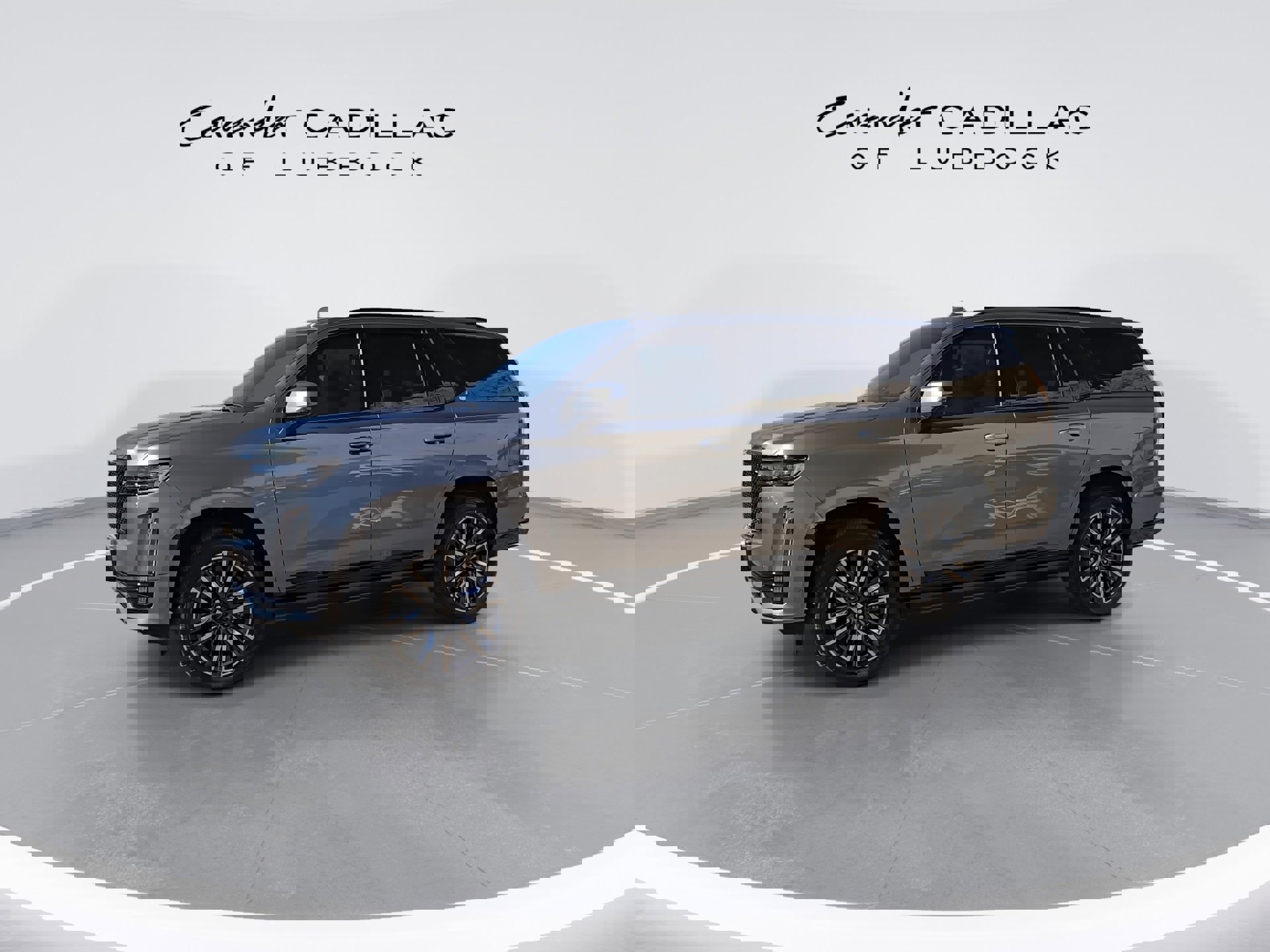 Certified 2022 Cadillac Escalade Sport Platinum w/ Heavy-Duty Trailer Package image 5