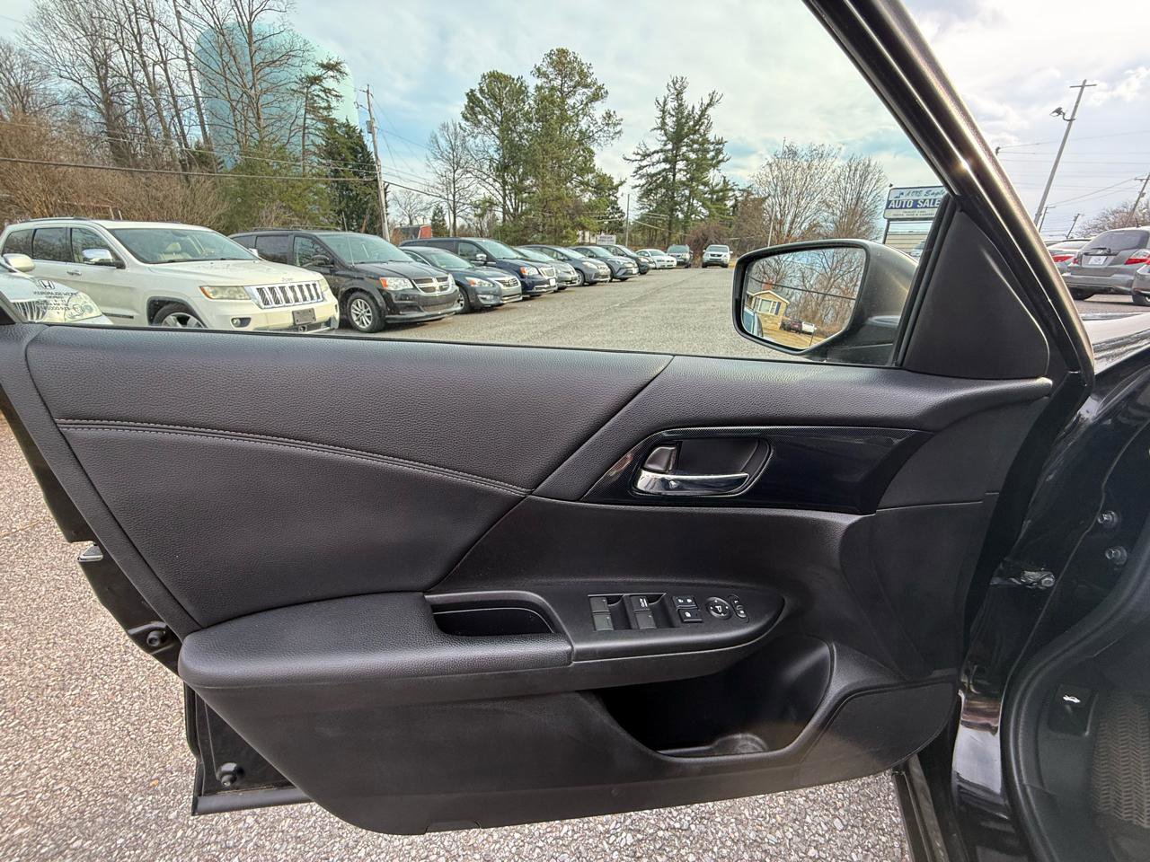 Used 2014 Honda Accord Sport image 10