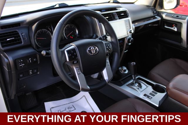 Used 2022 Toyota 4Runner Limited AWD/4WD image 2