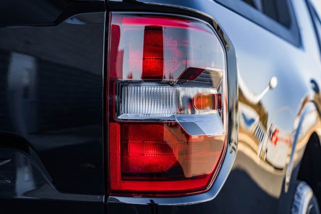 New 2025 Ford Maverick XLT w/ XLT Luxury Package image 10