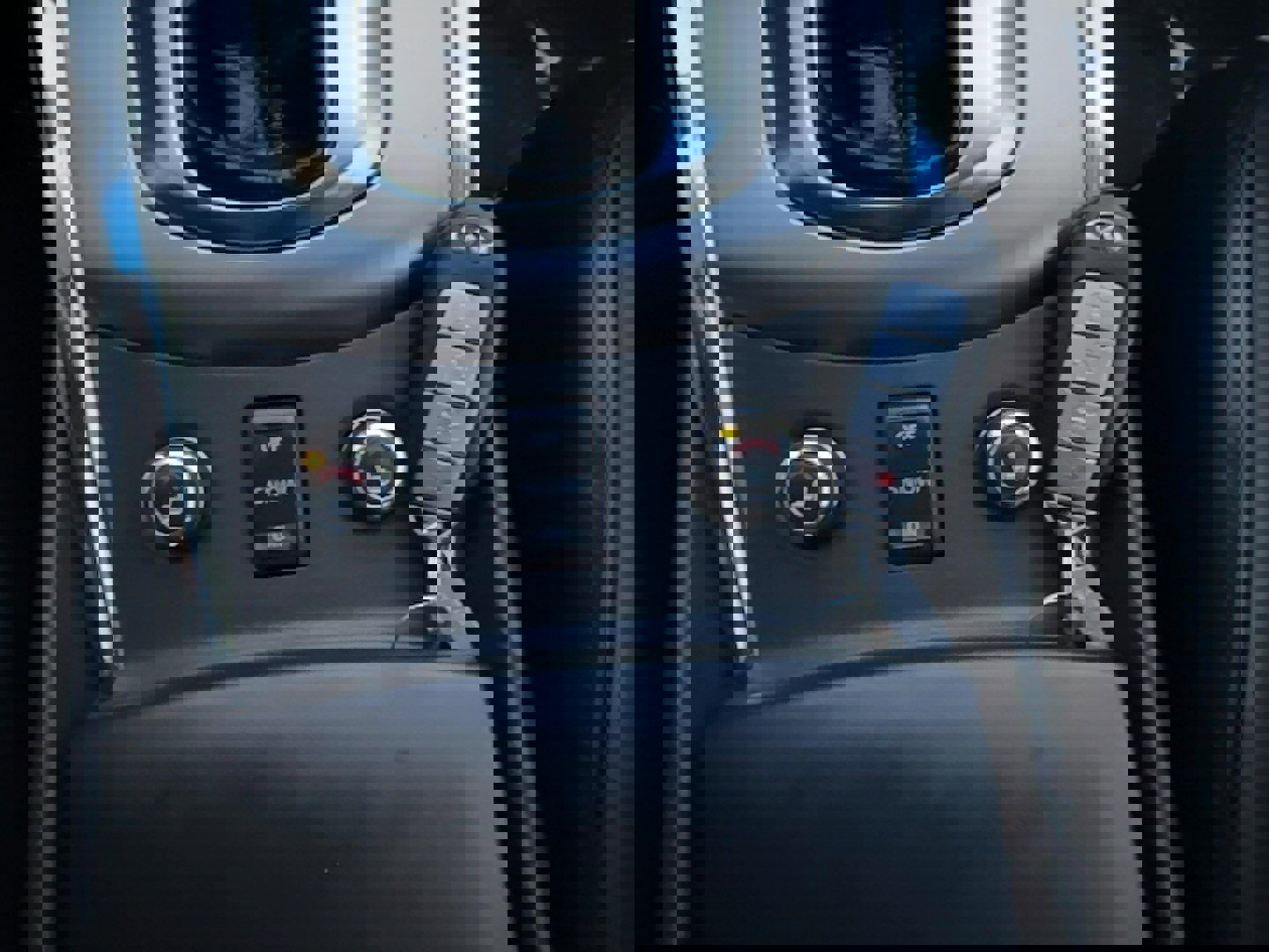 Used 2010 INFINITI G37 x Sedan w/ Premium Pkg image 12