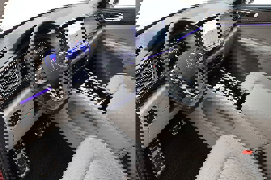 Used 2025 Volkswagen Atlas SEL Premium R-Line image 20