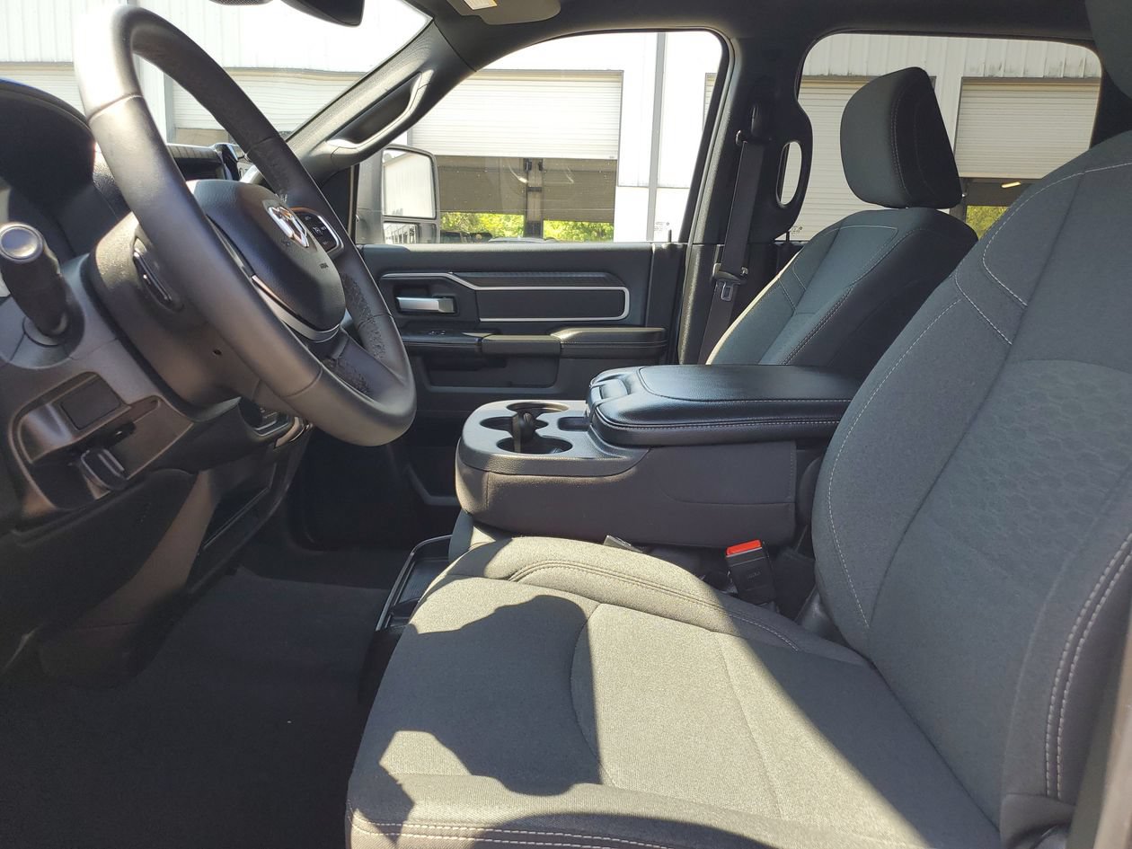 Used 2025 RAM 2500 Big Horn AWD/4WD image 19