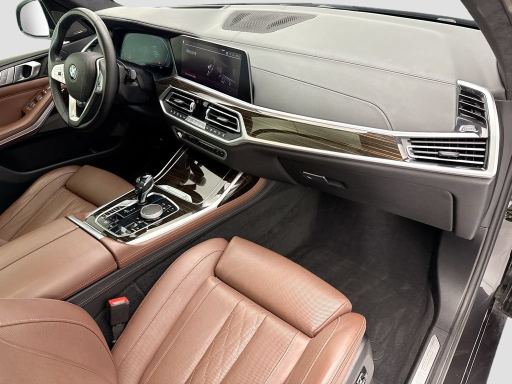 Used 2020 BMW X7 xDrive40i w/ Premium Package AWD/4WD image 16