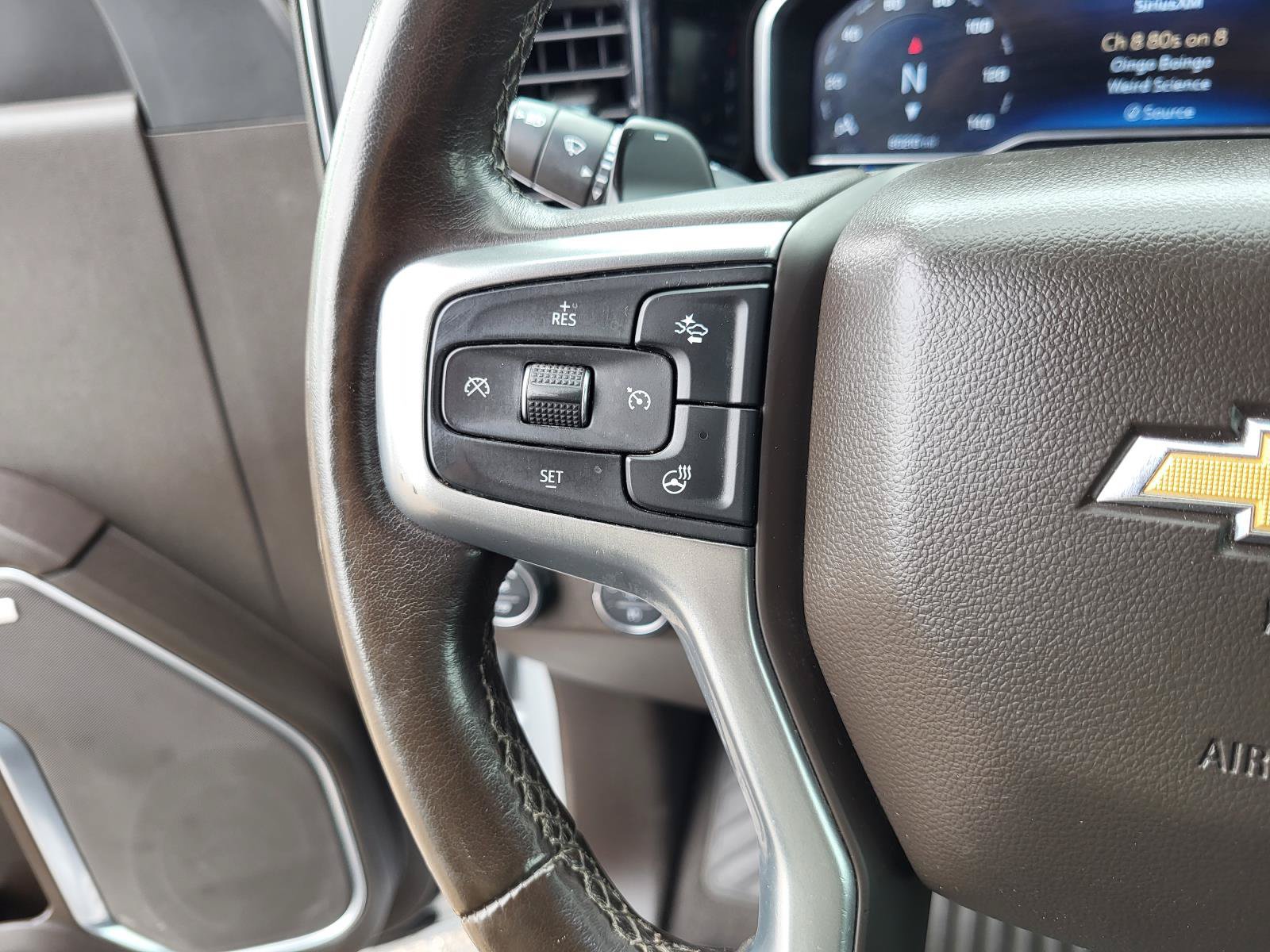 Used 2022 Chevrolet Silverado 1500 LTZ w/ Z71 Off-Road Package AWD/4WD image 20