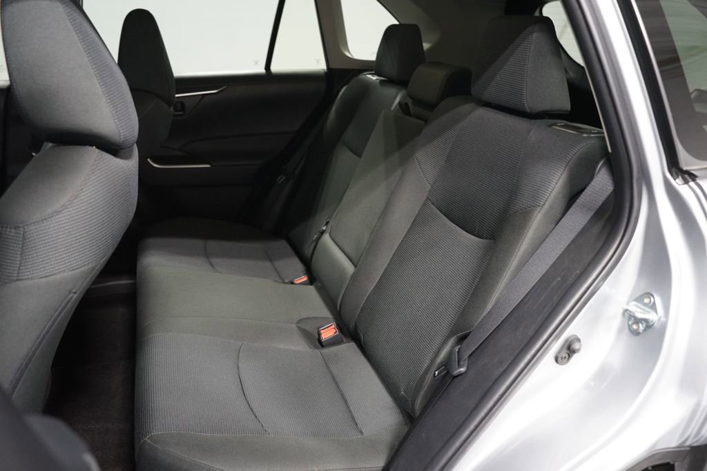 Certified 2025 Toyota RAV4 LE image 27