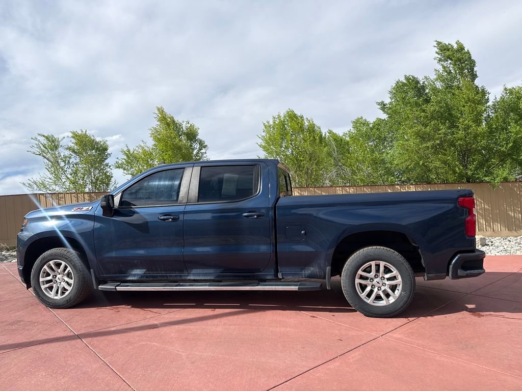 Used 2022 Chevrolet Silverado 1500 RST w/ Convenience Package II AWD/4WD image 4
