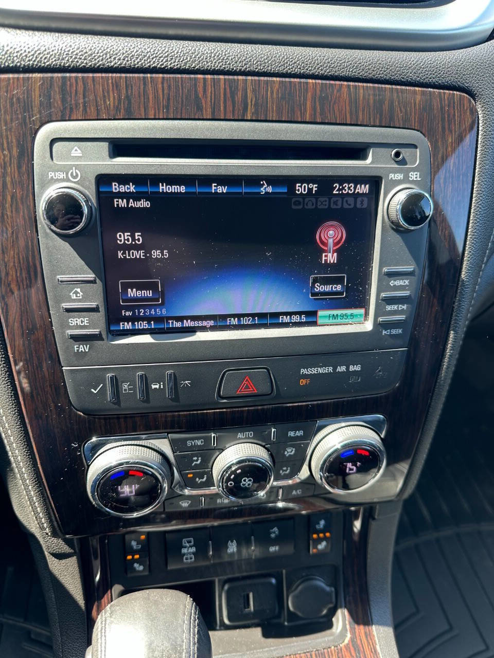 Used 2017 Chevrolet Traverse LT image 22