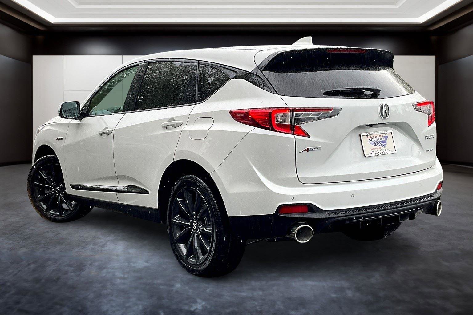 New 2025 Acura RDX A-Spec image 3