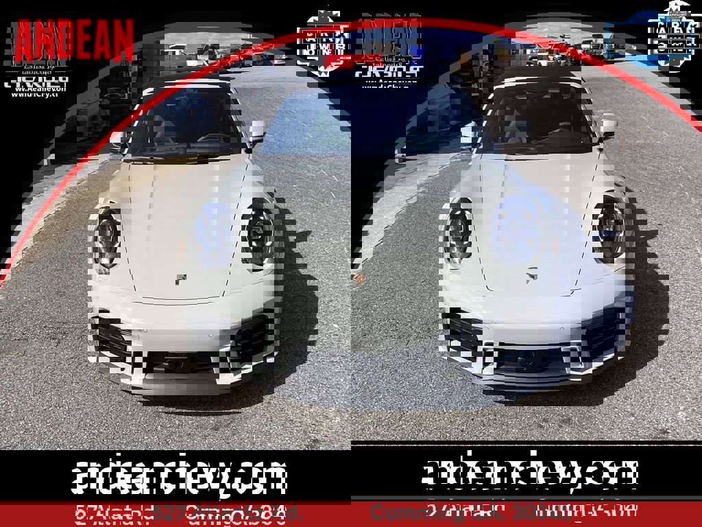 Used 2026 Porsche 911 Targa 4S image 2