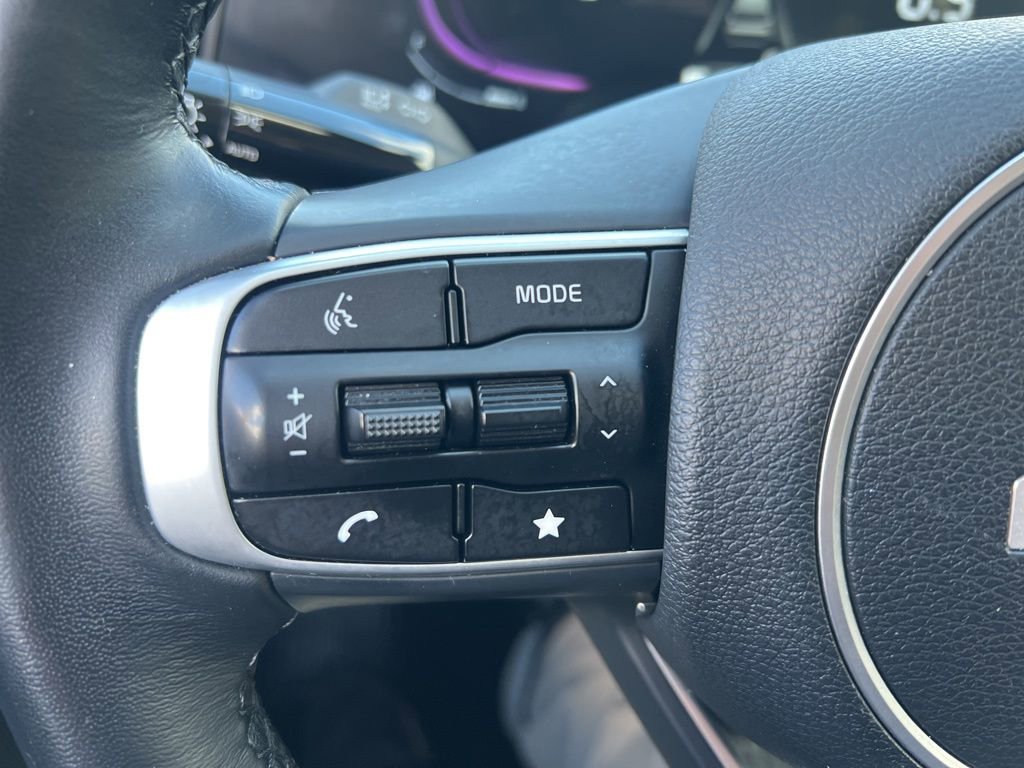 Certified 2025 Kia Sportage EX image 58