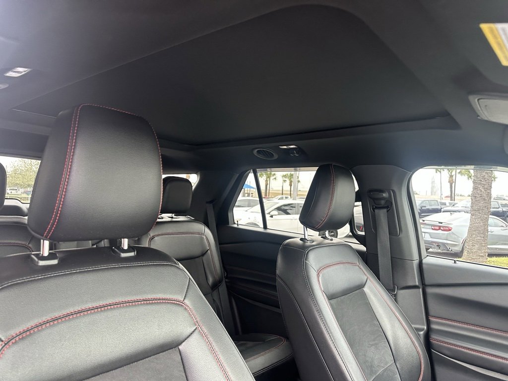 Used 2022 Ford Explorer ST-Line image 26