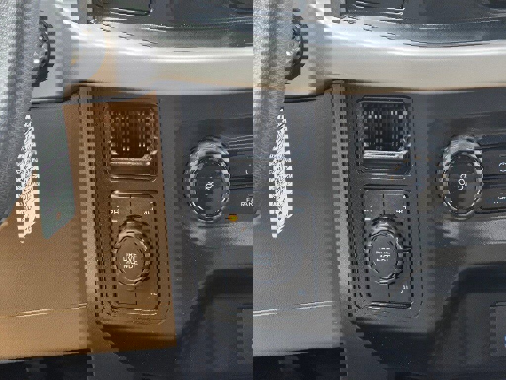 Used 2023 Ford F150 XLT image 15