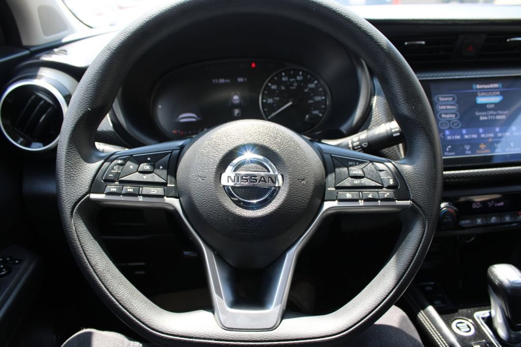 Used 2021 Nissan Kicks SV FWD image 25