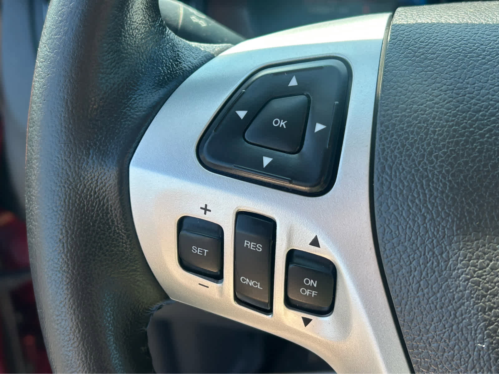 Used 2014 Ford Edge Limited w/ Equipment Group 301A FWD image 26