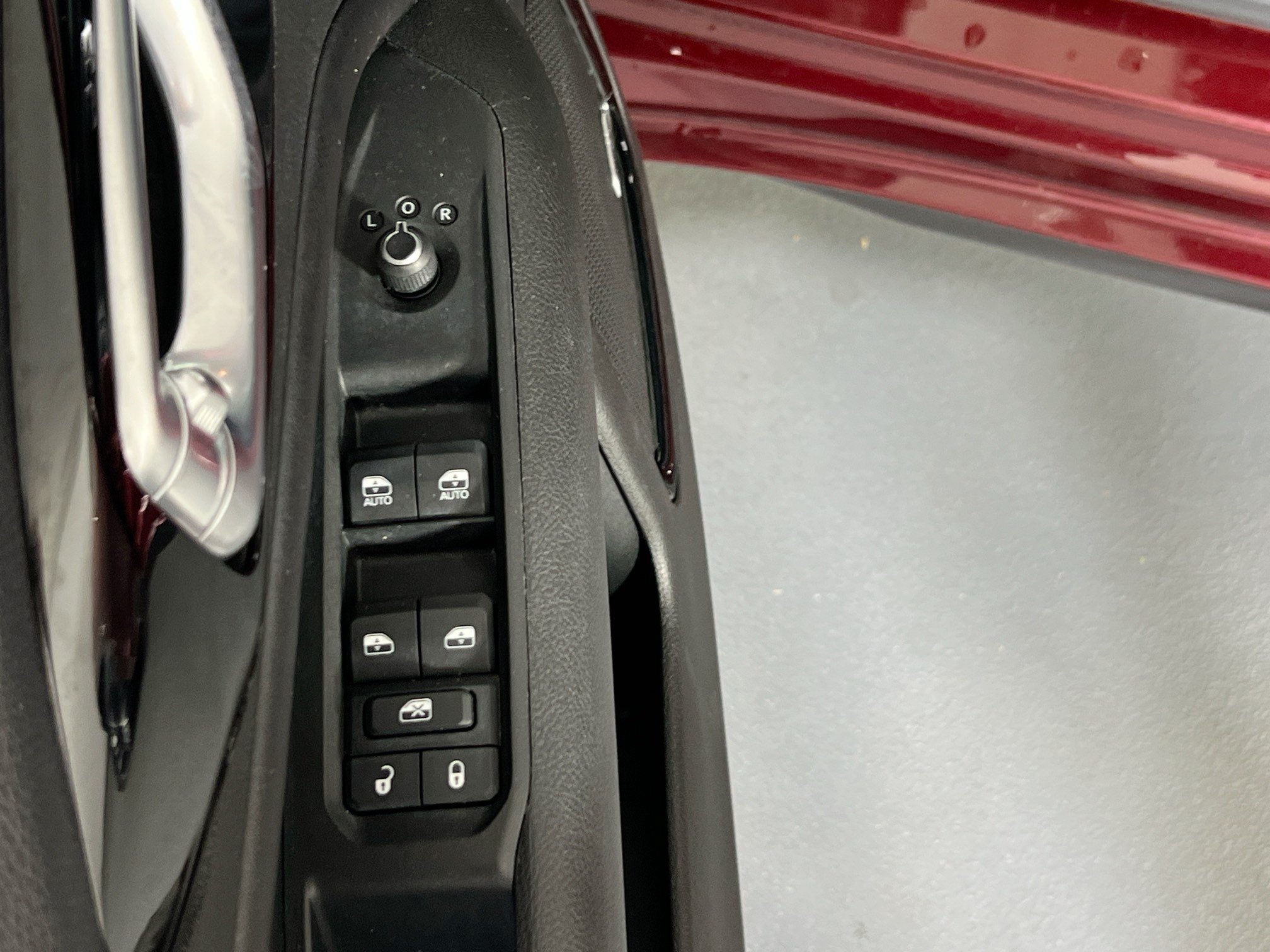 Used 2022 Jeep Compass High Altitude AWD/4WD image 18