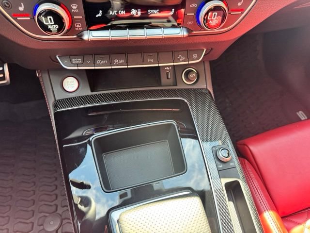Certified 2024 Audi SQ5 Premium Plus w/ Premium Plus Package AWD/4WD image 36
