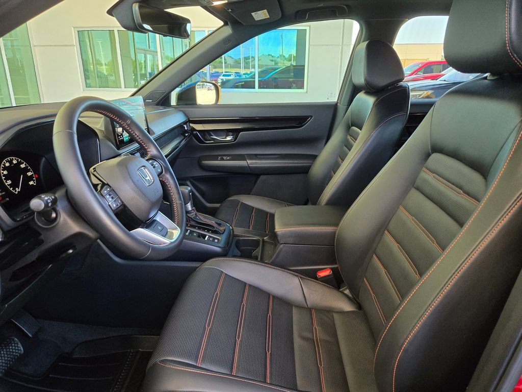 Used 2025 Honda CR-V Sport Touring image 9