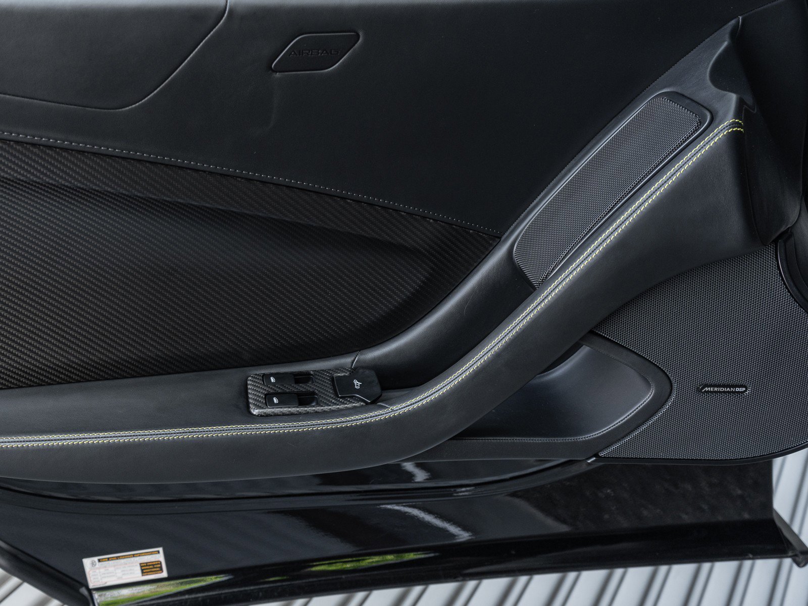 Used 2016 McLaren 675LT Coupe image 38