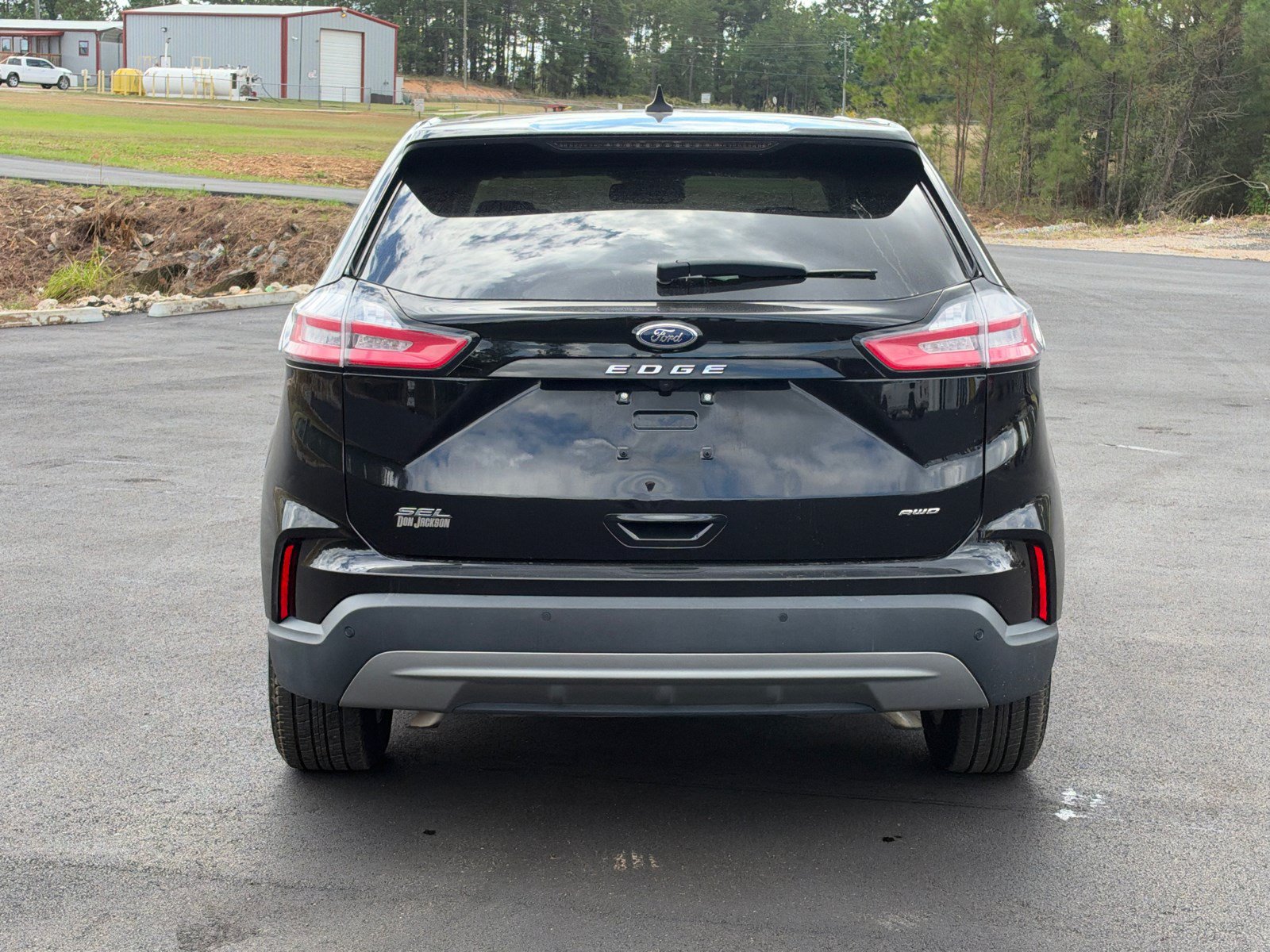 Used 2024 Ford Edge SEL AWD/4WD image 6