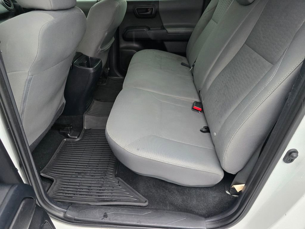 Used 2018 Toyota Tacoma SR image 20