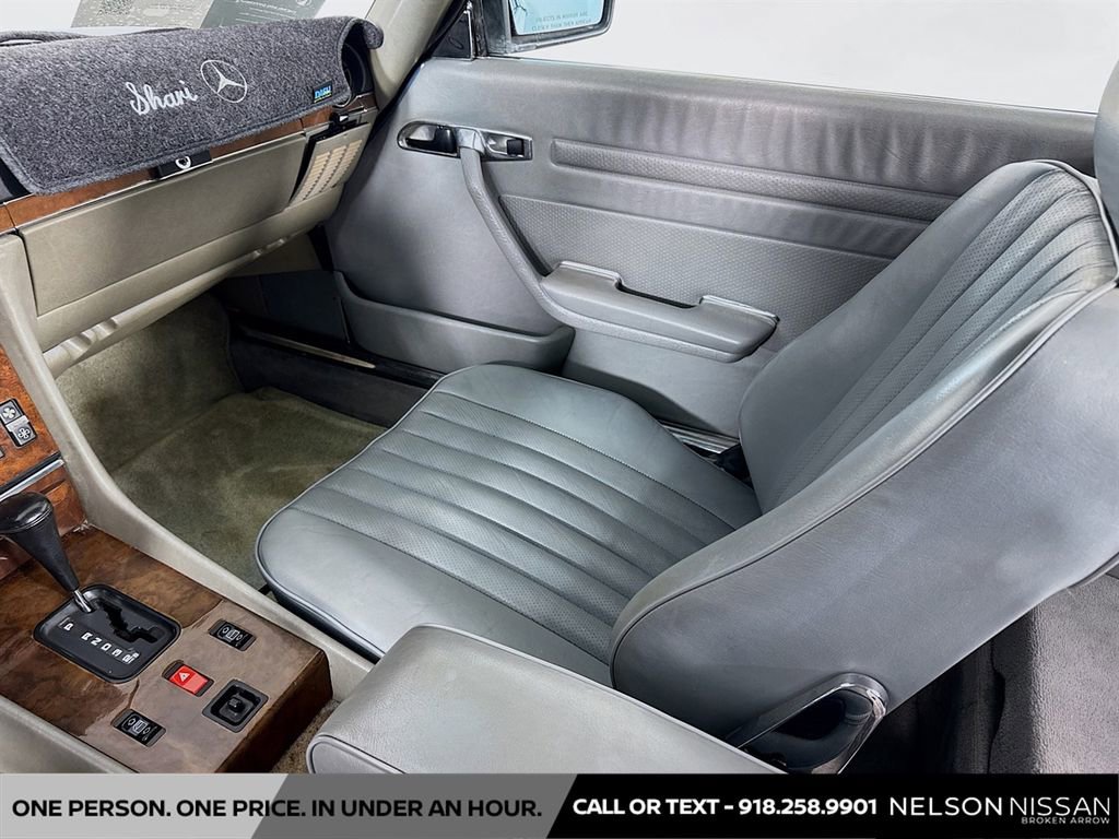 Used 1988 Mercedes-Benz 560 SL image 20