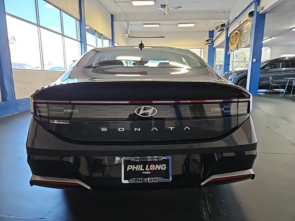 Used 2025 Hyundai Sonata SEL image 6