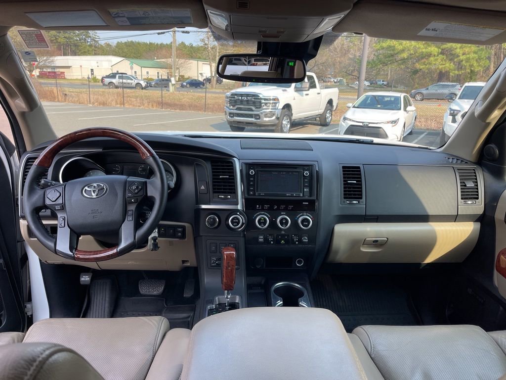 Used 2018 Toyota Sequoia Platinum image 12