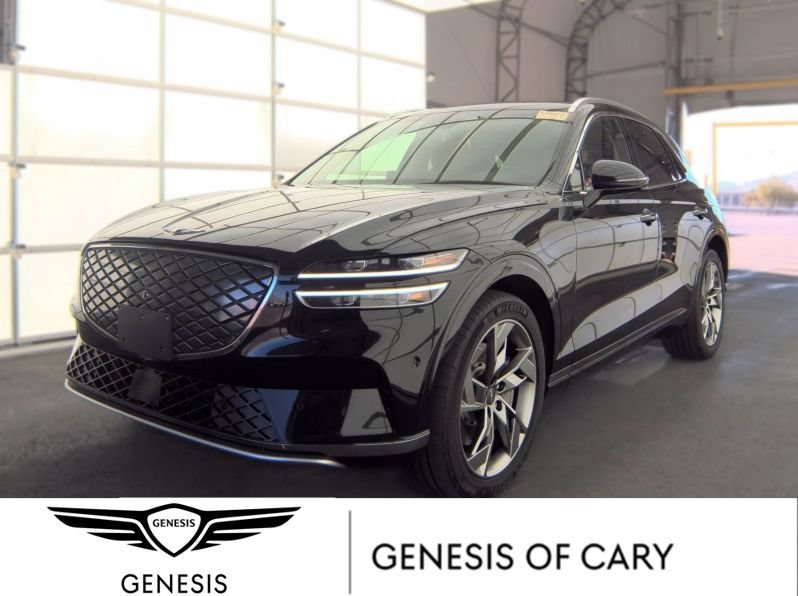 Used 2025 Genesis Electrified GV70 AWD/4WD image 1