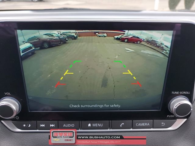 Used 2025 Nissan Sentra SV image 26