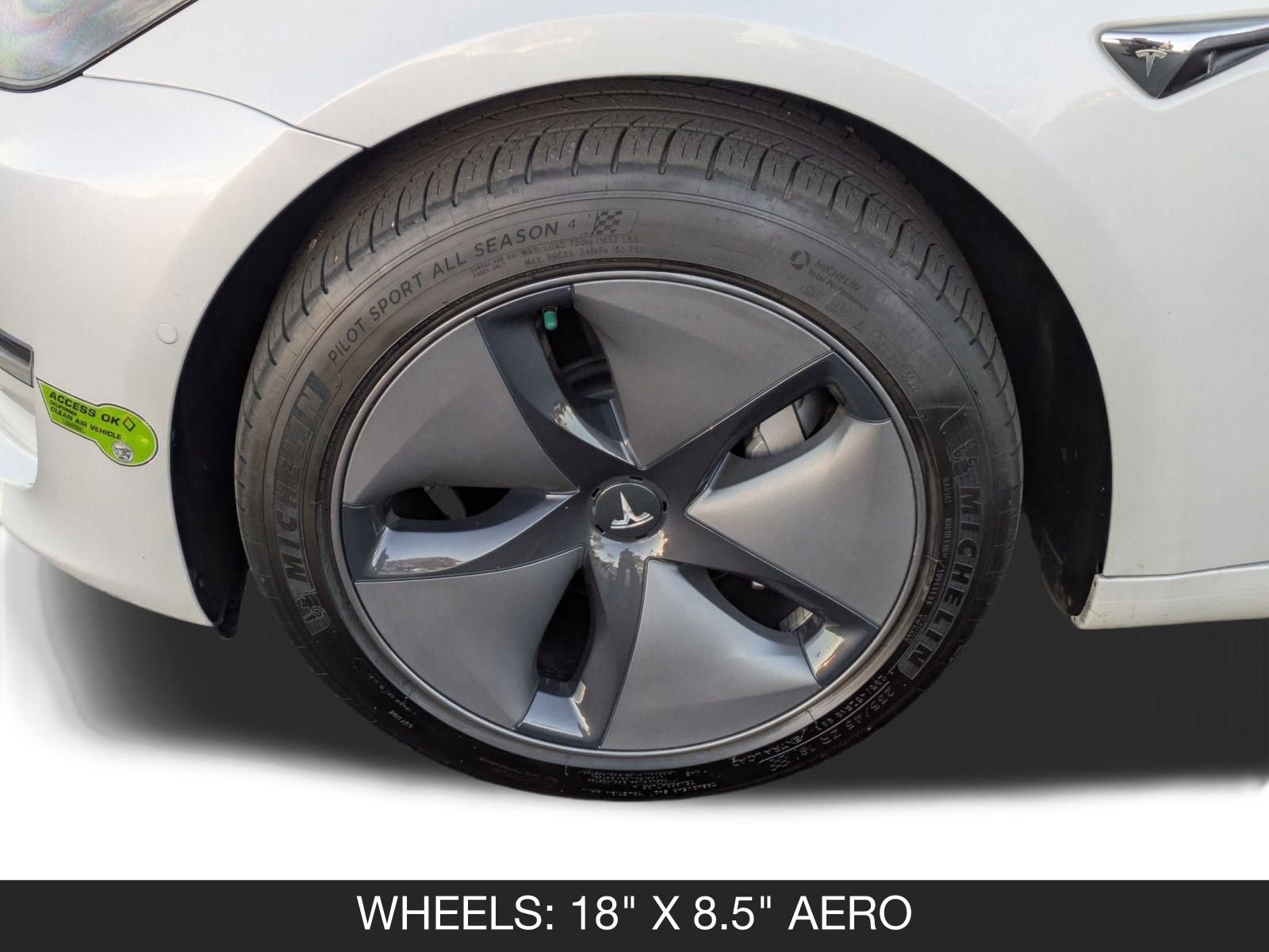 Used 2020 Tesla Model 3 Standard Range Plus image 11