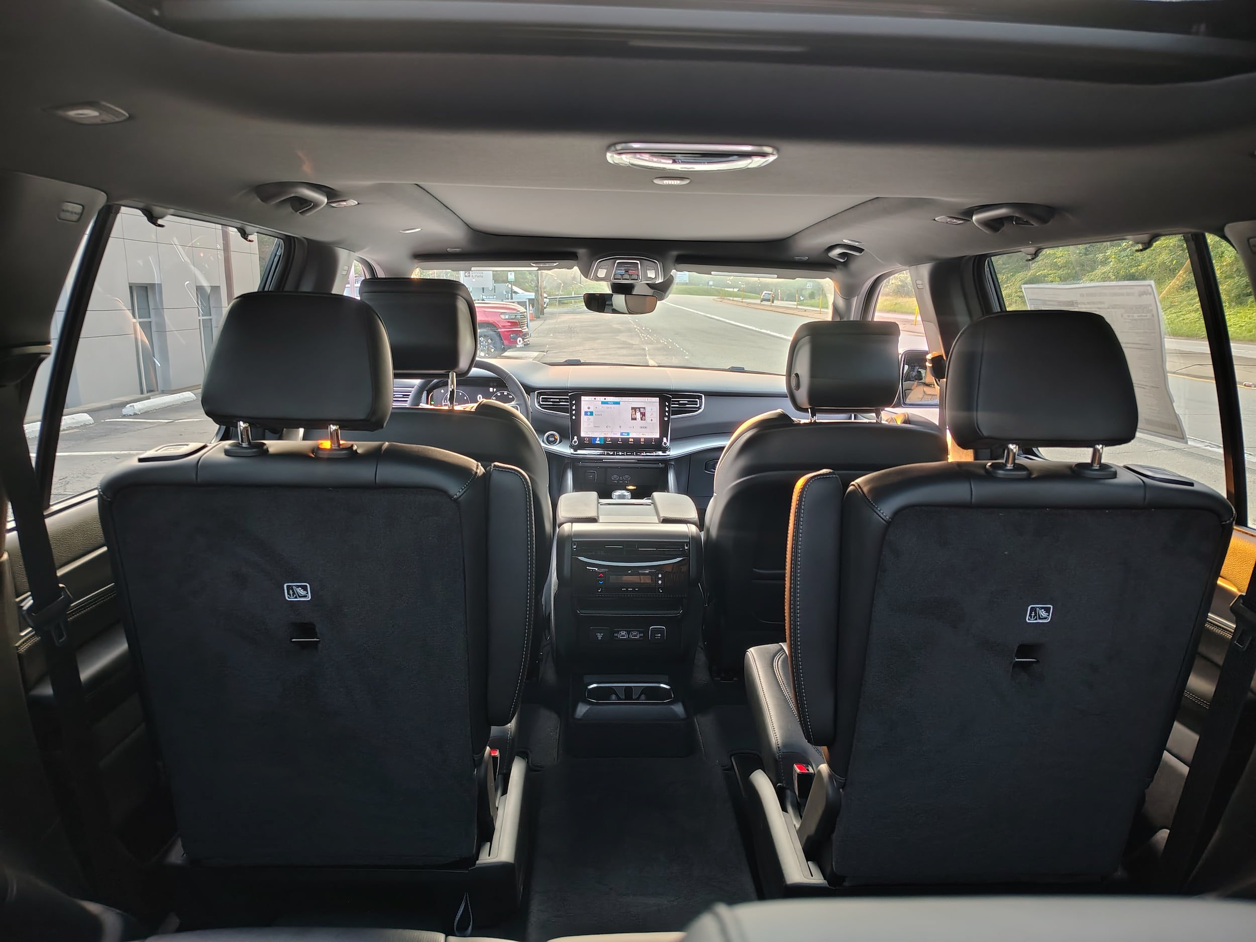 New 2026 Jeep Grand Wagoneer Limited AWD/4WD image 18