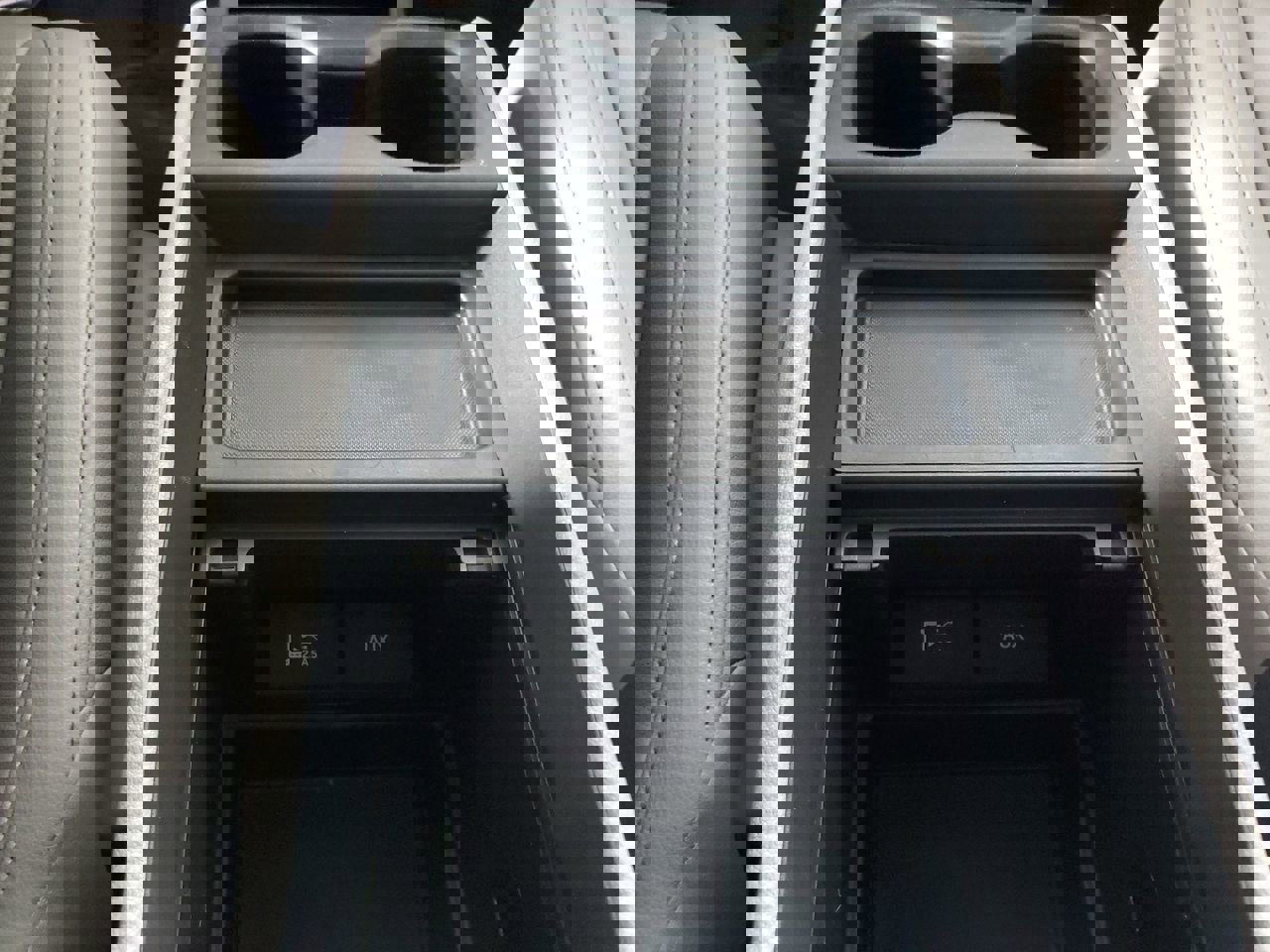 Used 2018 Honda Odyssey EX-L image 9