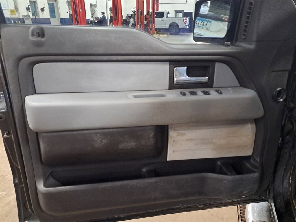 Used 2014 Ford F150 XLT w/ Equipment Group 302A Luxury image 23