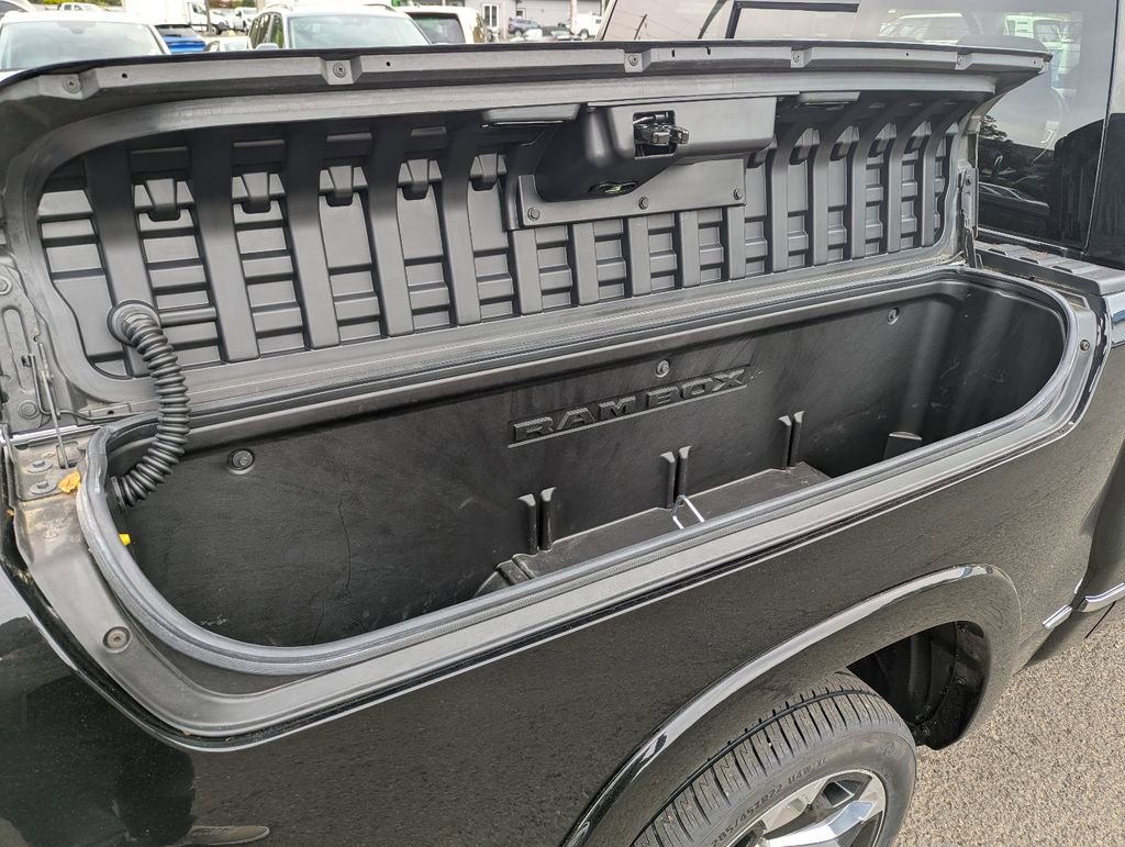 Used 2024 RAM 1500 Limited AWD/4WD image 36