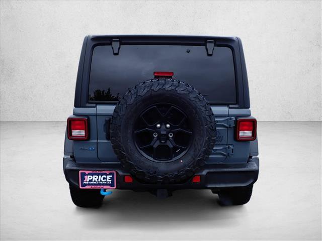 Certified 2024 Jeep Wrangler Unlimited AWD/4WD image 3