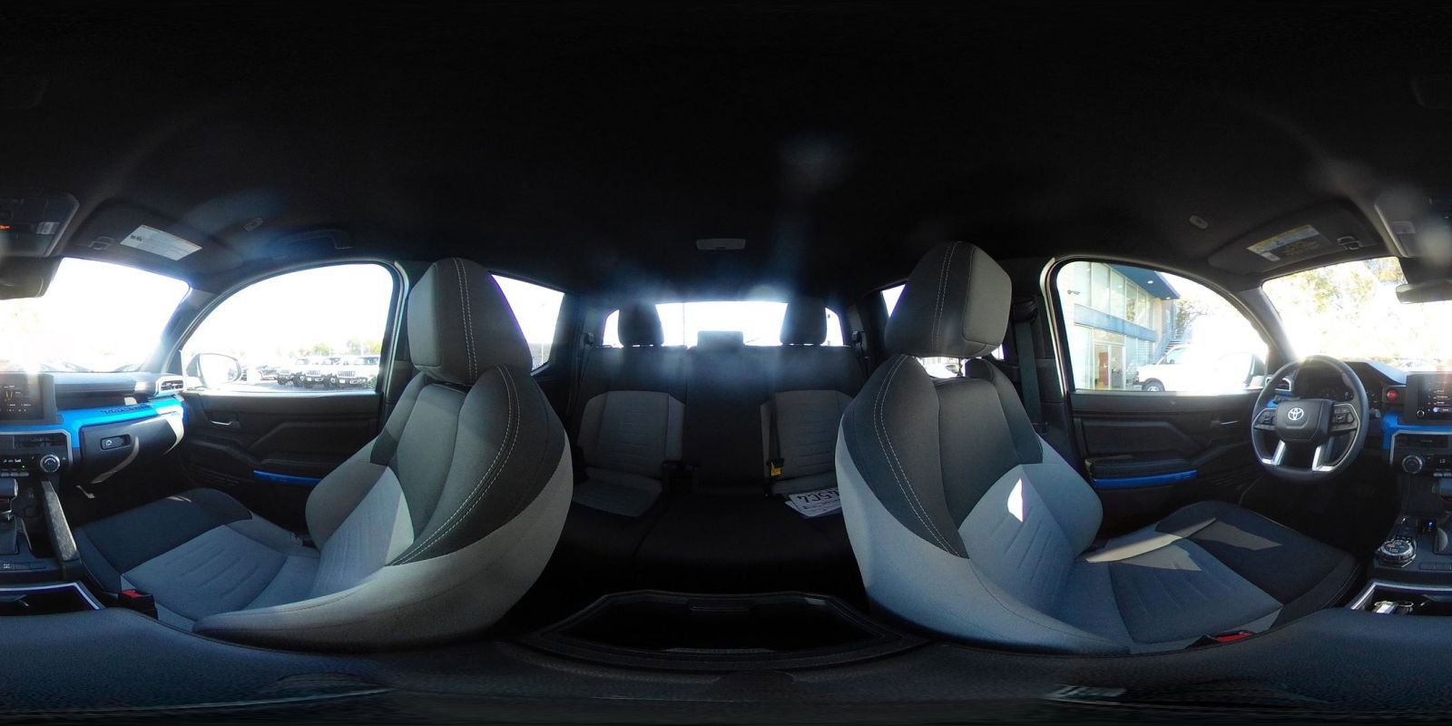 Used 2025 Toyota Tacoma TRD Off-Road image 41