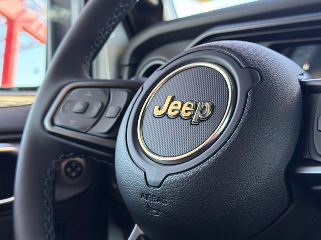 New 2027 Jeep Wrangler Unlimited Rubicon AWD/4WD image 28