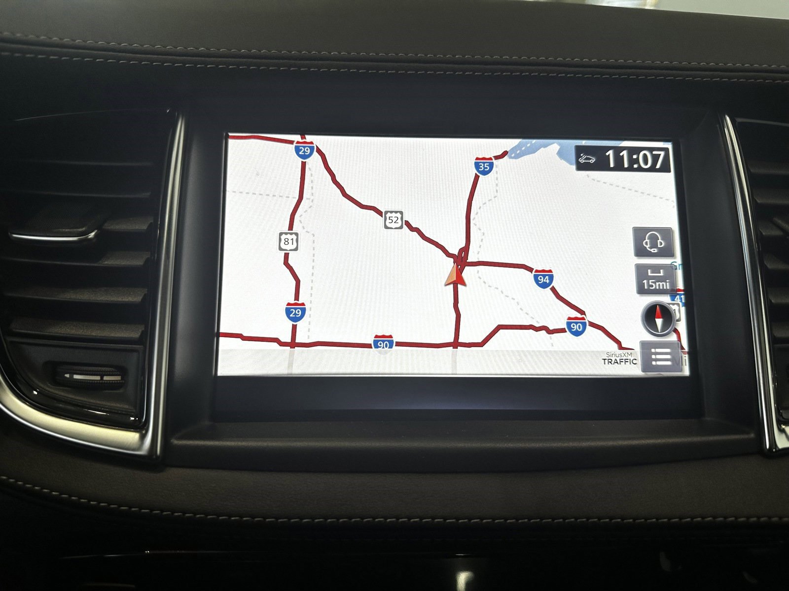 New 2025 INFINITI QX50 Sport image 15