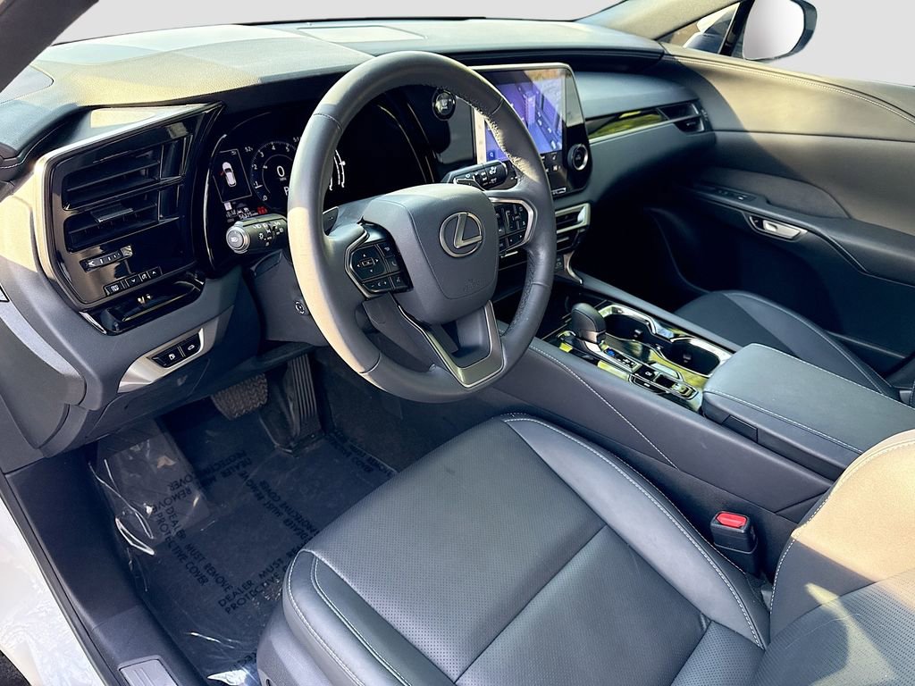 Used 2024 Lexus RX 350 FWD w/ Technology Package image 26