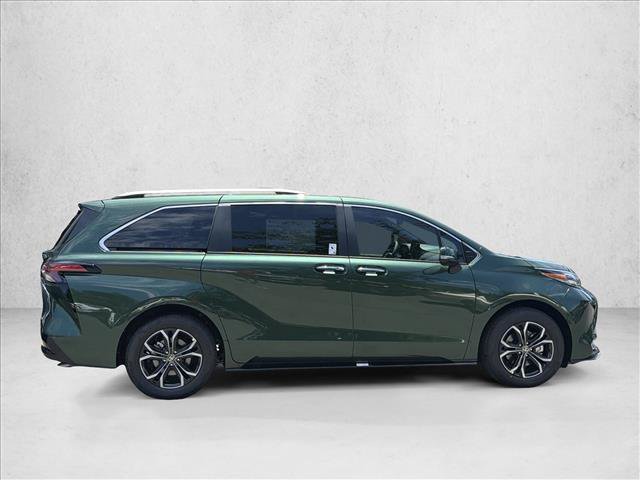New 2026 Toyota Sienna Platinum AWD/4WD image 5