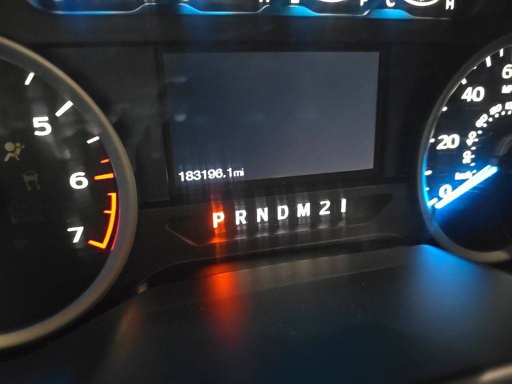 Used 2015 Ford F150 XLT w/ Equipment Group 302A Luxury AWD/4WD image 5