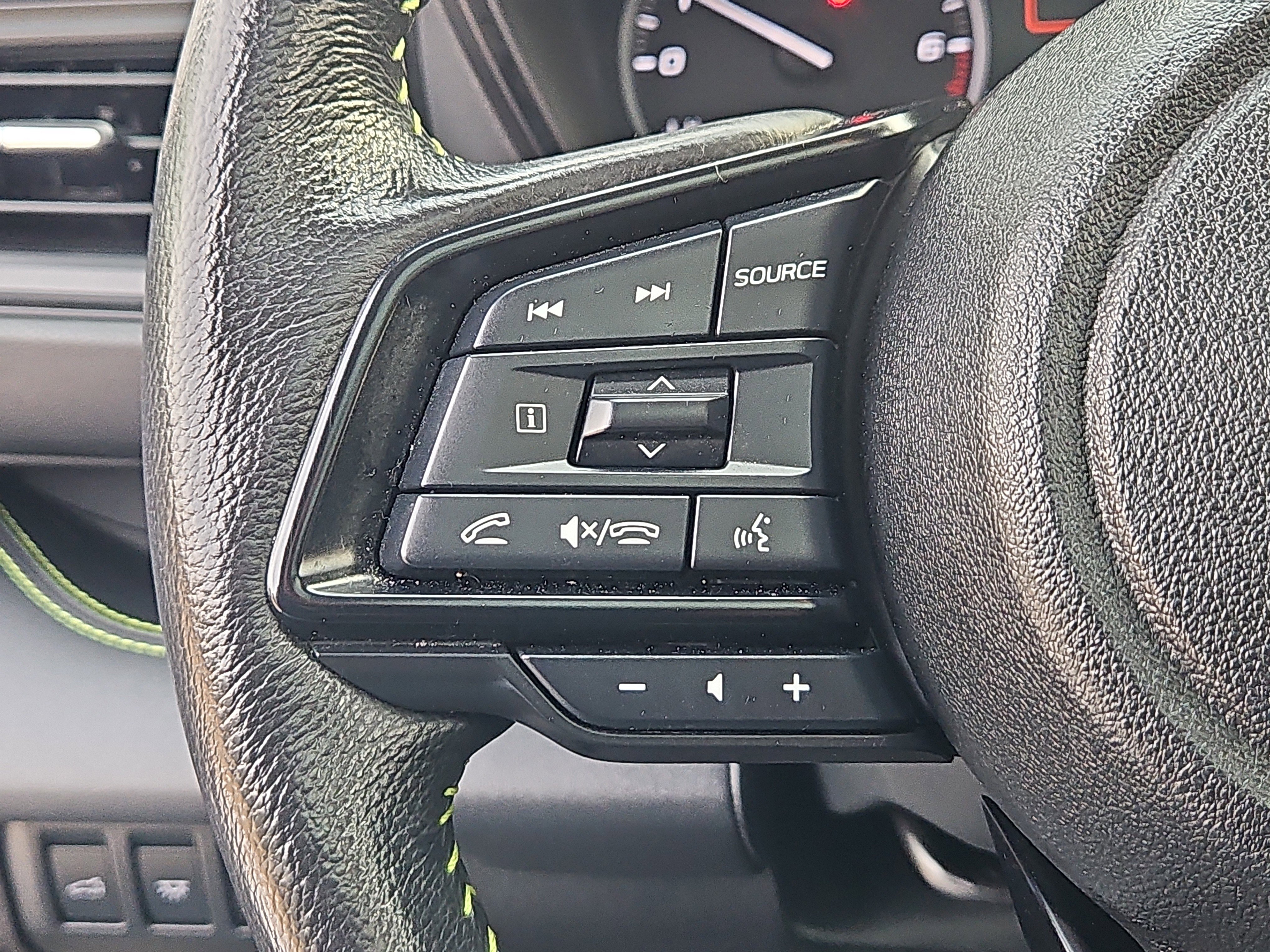 Certified 2023 Subaru Ascent Onyx Edition image 18